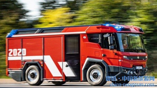 沃尔沃推出了全新的电动消防车